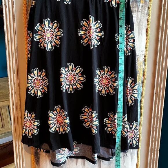 LuLaRoe Azure Skirt - Picture 2 of 7